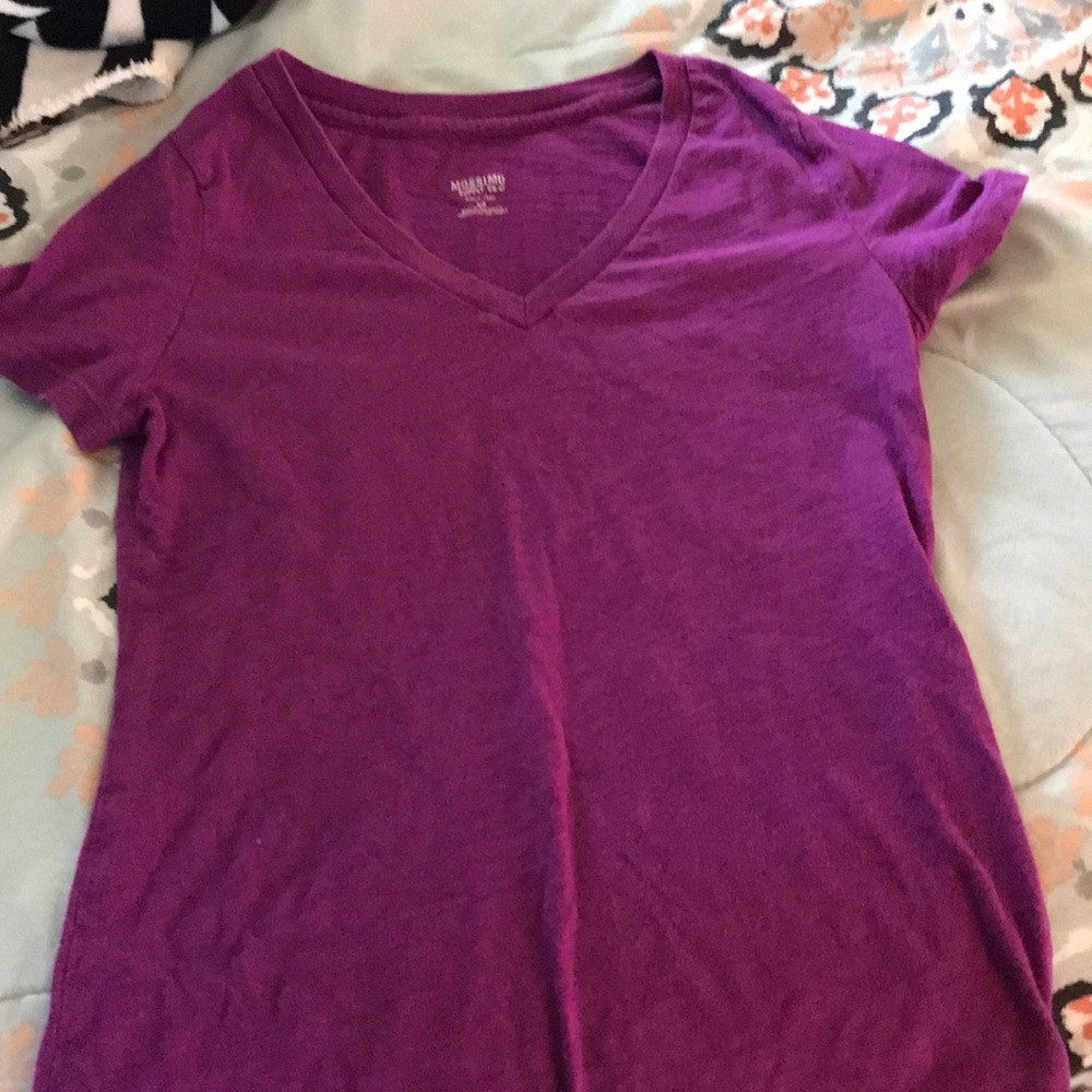 purple t-shirt